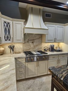 Custom kitchen cabinets by Materia Cabinetry in Orlando